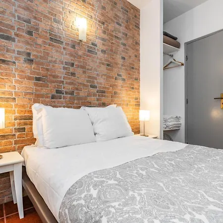 Madalena Cosy Flat In Baixa Chiado *