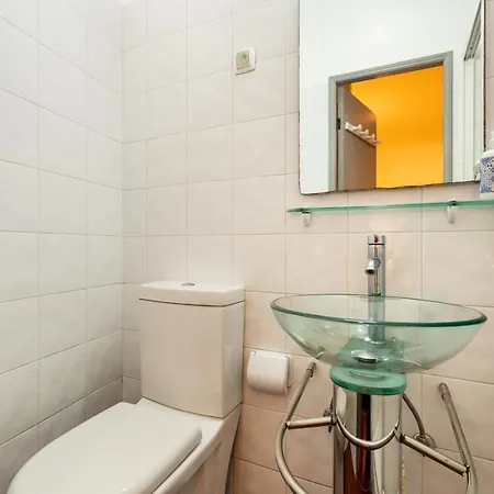 Madalena Cosy Flat In Baixa Chiado Lisboa