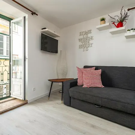 Madalena Cosy Flat In Baixa Chiado Apartment *