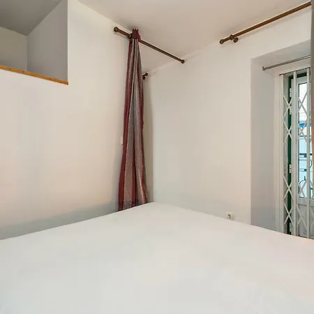 Madalena Cosy Flat In Baixa Chiado Lisboa